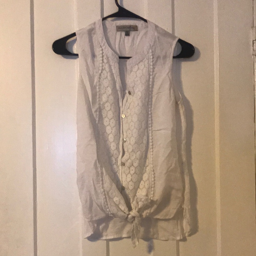 White muscle tee